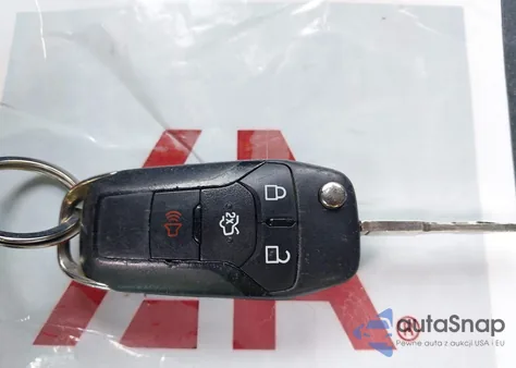 2015 Ford Fusion Se z USA, uszkodzony, nr VIN 3FA6P0H7XFR301302